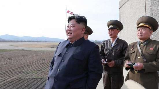 Chủ tịch Kim Jong-un đích thân chỉ đạo tiến hành thử nghiệm vũ khí chiến thuật mới