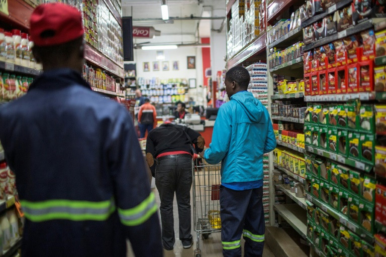 Cơn ác mộng lạm phát quay trở lại ám ảnh Zimbabwe