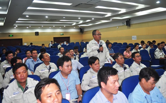 Chánh án Nguyễn Hòa Bình tiếp xúc cử tri tại Quảng Ngãi