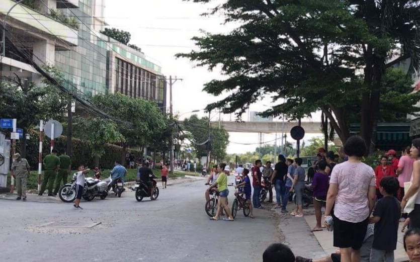 Cháy chung cư cao cấp ở Sài Gòn, người dân hoảng loạn tháo chạy