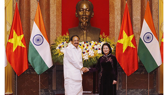 Phó Chủ tịch nước Đặng Thị Ngọc Thịnh đón và hội đàm với Phó Tổng thống Ấn Độ 