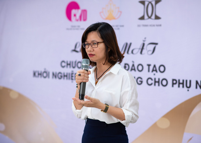 NTK Đỗ Trịnh Hoài Nam tiếp sức chương trình Fashion Startup