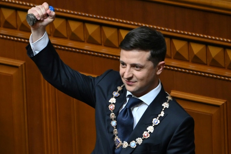 Ukraine: Tân Tổng thống Zelensky đề nghị giải tán quốc hội ngay trong buổi lễ nhậm chức