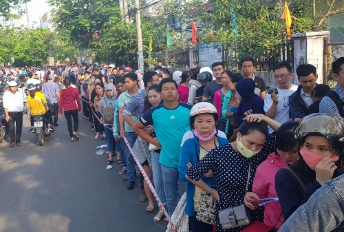 Thừa Thiên - Huế thực hiện đăng ký tiêm vắc xin 6 trong 1 qua internet