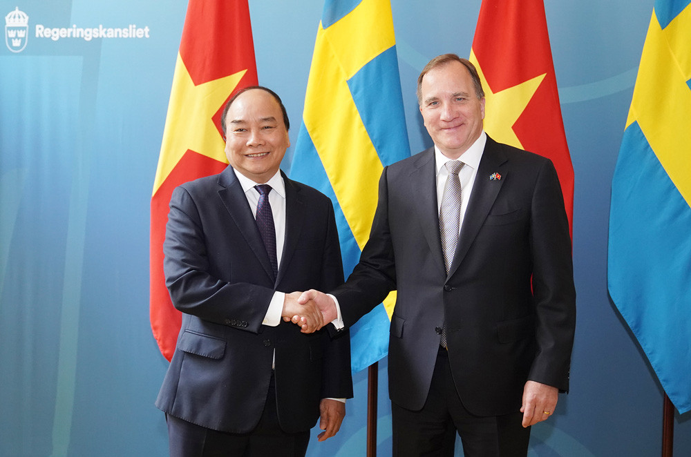 Thủ tướng Nguyễn Xuân Phúc hội kiến với Quốc vương; hội đàm với Thủ tướng Thụy Điển