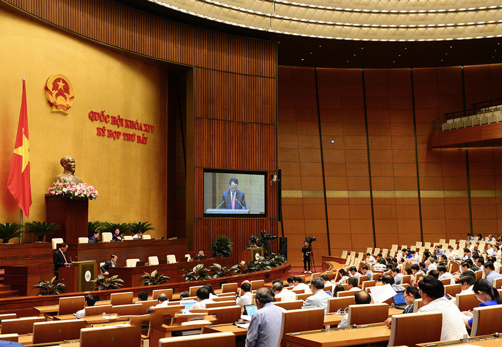 Quốc hội thảo luận việc gia nhập Công ước số 98 và dự án Bộ luật Lao động 