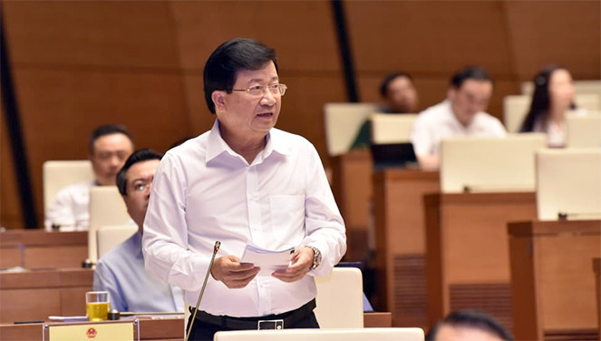 Phó Thủ tướng Trịnh Đình Dũng làm rõ một số vấn đề liên quan đến lĩnh vực xây dựng