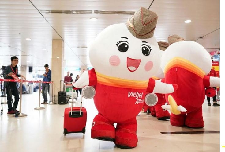 Ngày không tiền mặt lần đầu tiên tại Việt Nam mua vé máy bay Vietjet được hoàn tiền lên tới 36% giá vé, mua vé máy bay trả góp lãi suất 0%