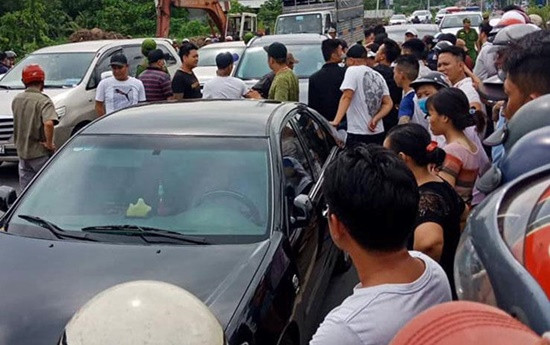 Bắt khẩn cấp nghi can thứ 3 trong vụ giang hồ chặn xe ô tô ở Đồng Nai