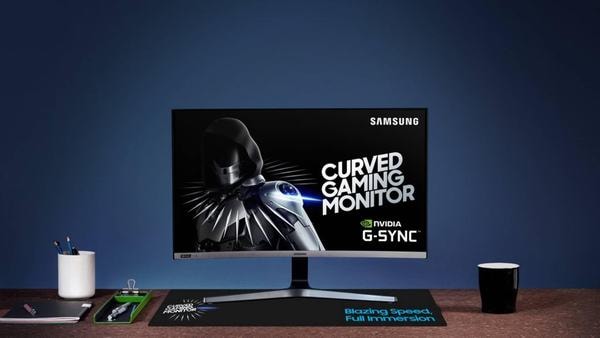 Samsung giới thiệu màn hình cong chơi game CRG5 240Hz tương thích với G-Sync