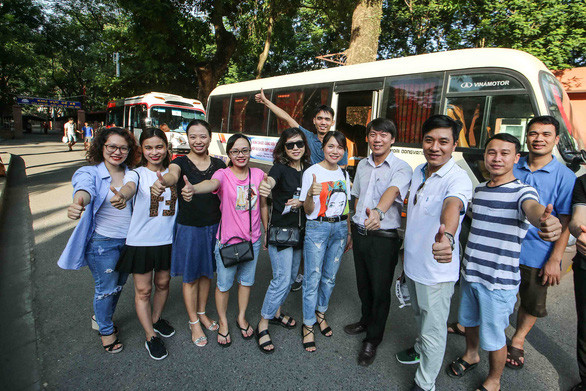 Hàng ngàn giảng viên ở Hà Nội lên đường làm nhiệm vụ coi thi THPT quốc gia