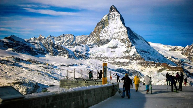 Chuyển động thế giới 27/6: Những dãy núi phủ tuyết tại Thụy Sĩ có nguy cơ biến mất