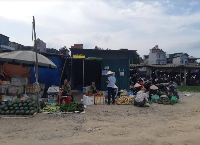 Hoành Bồ (Quảng Ninh): Tiểu thương chợ Trới lo mất chỗ khi vào chợ mới