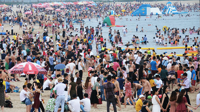 Quảng Ninh: Tìm thấy thi thể du khách đuối nước do tắm ở bãi biển tự phát