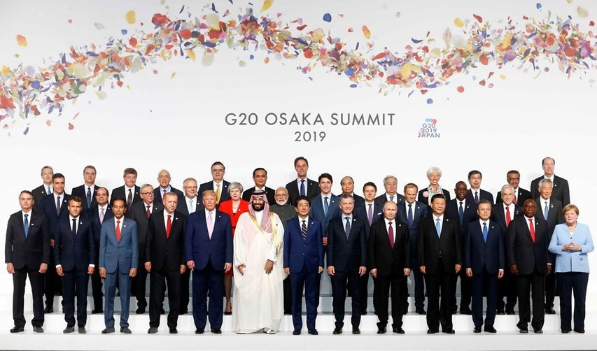 Thủ tướng tham dự các phiên họp, thảo luận trong ngày thứ hai Hội nghị thượng đỉnh G20