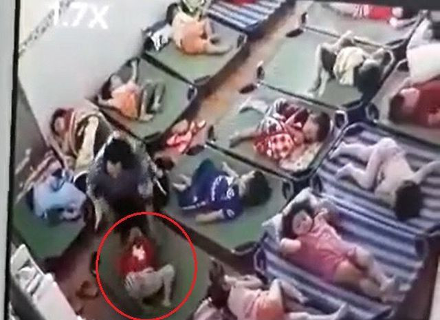 Cô giáo ở Lâm Đồng tát trẻ chảy máu mũi vì không ngủ trưa