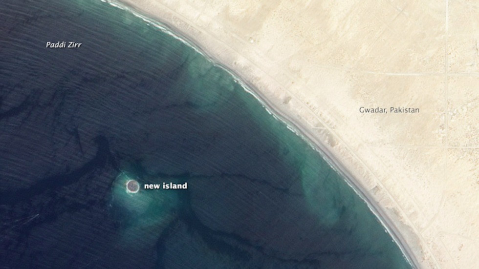 Chuyển động thế giới 9/7: Ấn Độ Dương “nuốt gọn” hòn đảo ngoài khơi Pakistan