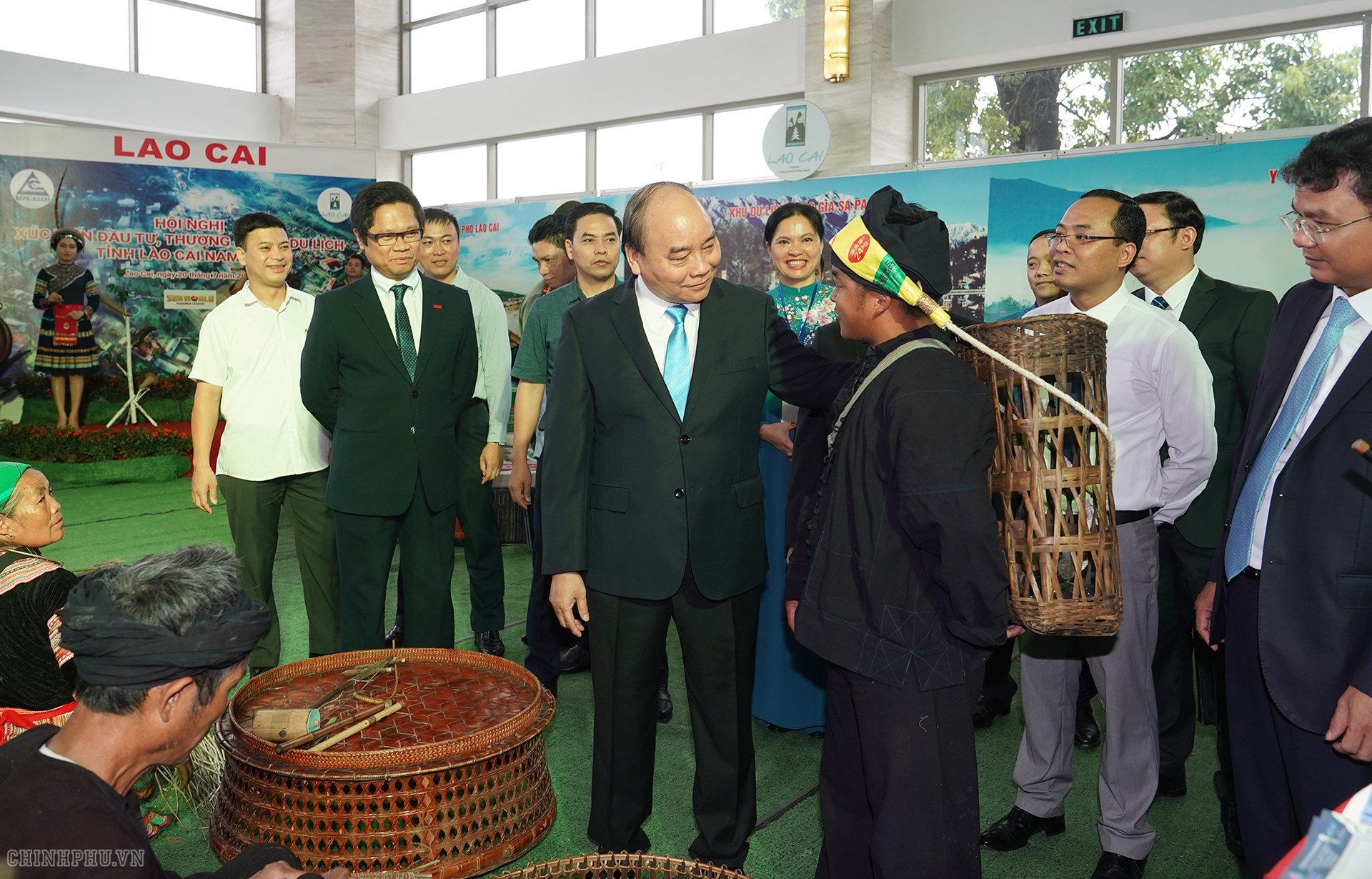 Thủ tướng Nguyễn Xuân Phúc dự Hội nghị xúc tiến đầu tư, thương mại, du lịch Lào Cai