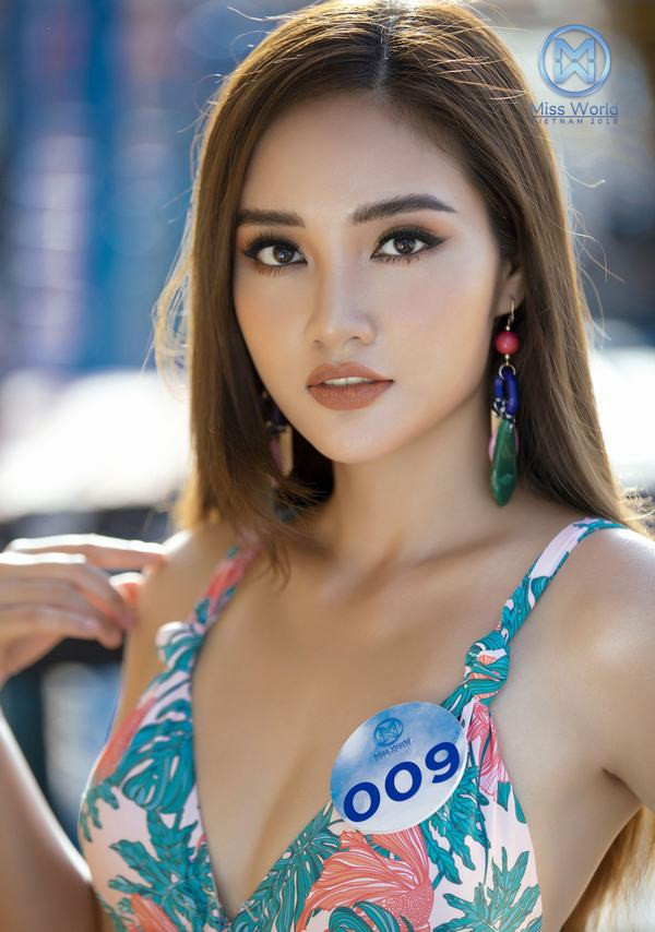 Miss World Việt Nam 2019: Thí sinh diện bikini khoe đường cong nóng bỏng