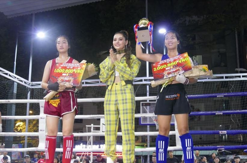 Gần 25 võ sĩ tranh tài tại giải Muay Thái quận 3 mở rộng