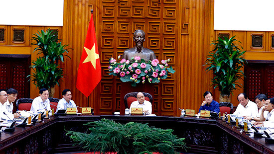 Thủ tướng: Ngân hàng có trách nhiệm cung ứng đủ vốn, kịp thời cho cao tốc Trung Lương-Mỹ Thuận