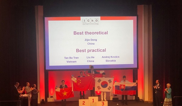 Việt Nam giành 4 huy chương vàng tại kỳ thi Olympic Hóa học quốc tế năm 2019