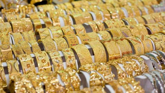 Mất đà tăng, giá vàng quay đầu giảm vài trăm nghìn đồng mỗi lượng