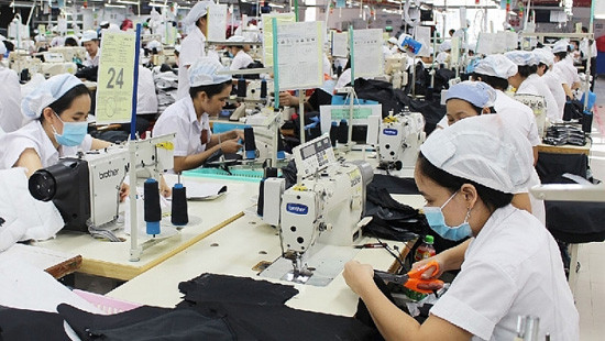 EVFTA: Cơ hội và thách thức cho ngành dệt may Việt Nam