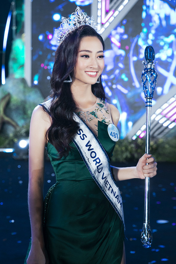 Trang chủ Miss World khen ngợi Tân hoa hậu Lương Thùy Linh 