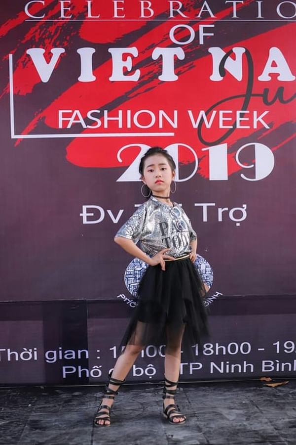 ‘Nàng thơ’ xứ Thanh gây ấn tượng tại Siêu sao mẫu nhí Việt Nam 2019