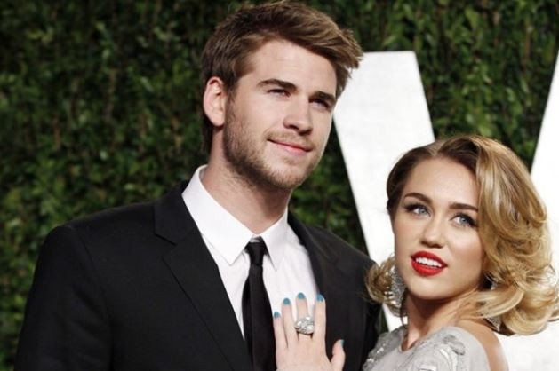 Miley Cyrus và Liam Hemsworth ly hôn sau 8 tháng chung sống