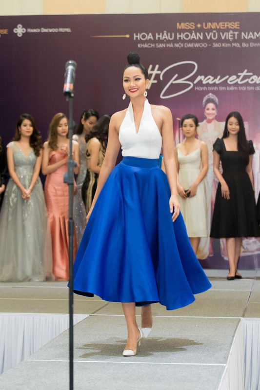 Hoa hậu Hoàn vũ Việt Nam 2019: Hoa hậu H’Hen Niê chia sẻ kinh nghiệm có 1 không 2 cho thí sinh