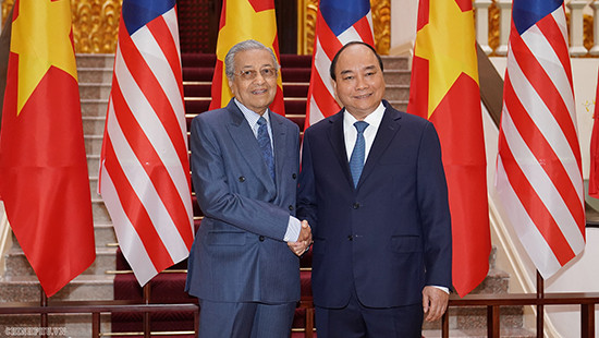 Thủ tướng Malaysia kết thúc chuyến thăm chính thức Việt Nam