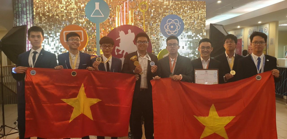 Việt Nam đạt 8 huy chương tại Olympic Quốc tế Moscow