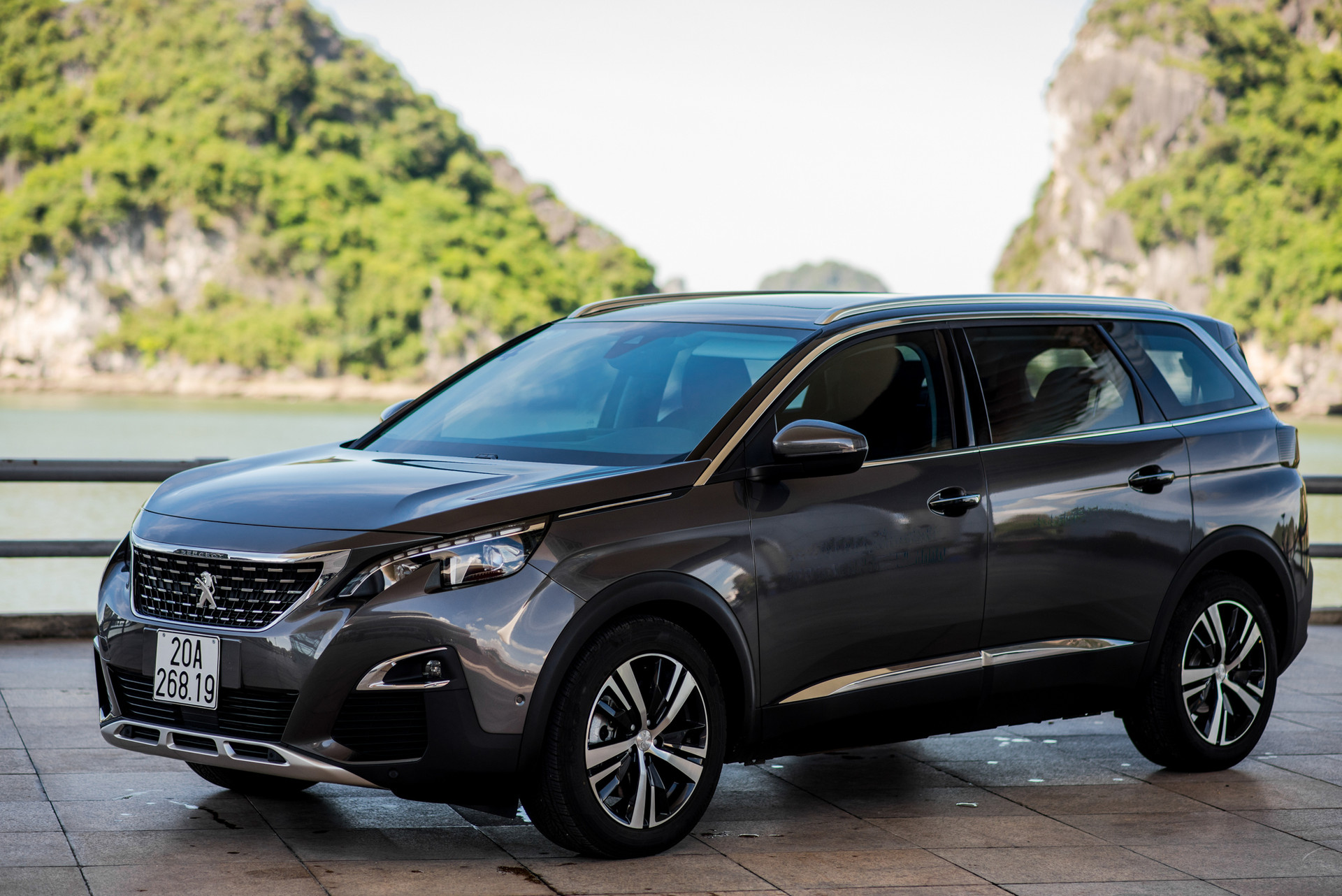 Peugeot ưu đãi giá lên đến 50 triệu và nhiều quyền lợi hấp dẫn khác