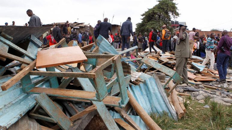 Kinh hoàng sập lớp học ở Kenya, gần 70 người thương vong