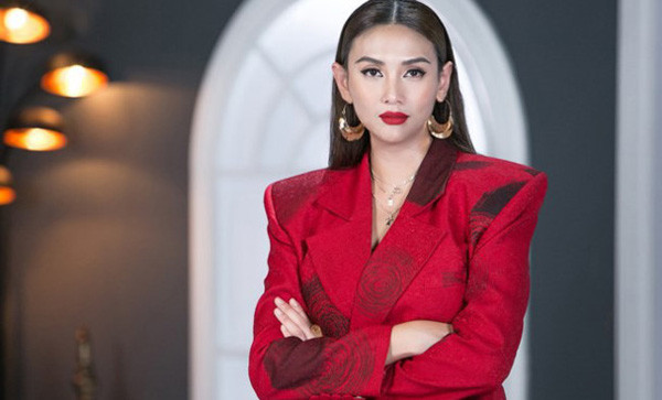 Siêu mẫu Võ Hoàng Yến chính thức “cầm trịch” ở Vietnam’s Next Top Model 2019