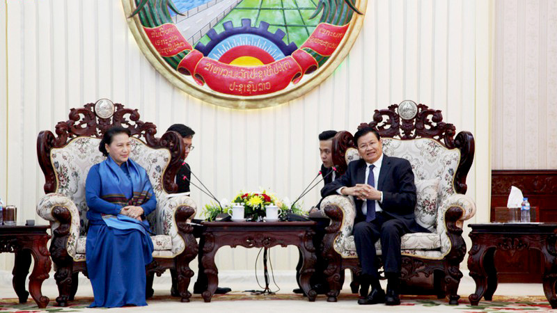 Chủ tịch Quốc hội Nguyễn Thị Kim Ngân hội kiến, hội đàm với các nhà lãnh đạo Lào