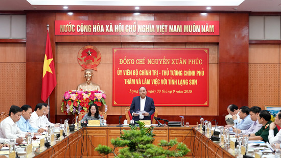 Thủ tướng Chính phủ làm việc với lãnh đạo tỉnh Lạng Sơn