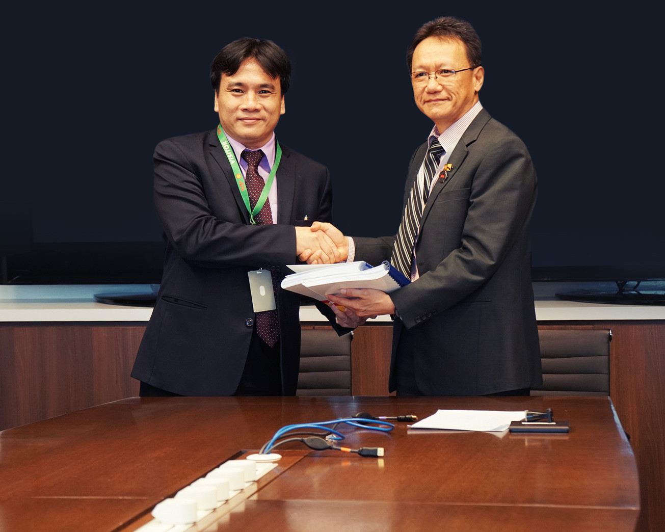 PV Drilling ký kết hợp đồng cung cấp giàn khoan tại Brunei