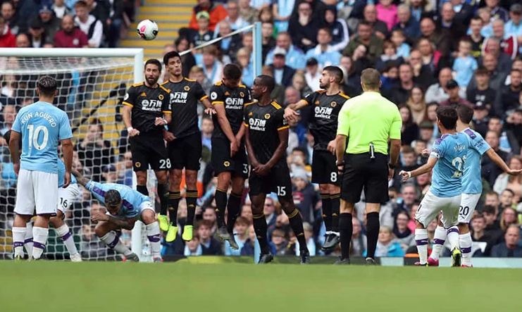 Ngoại hạng Anh: Man City tụt lại khá xa so với đầu bảng Liverpool