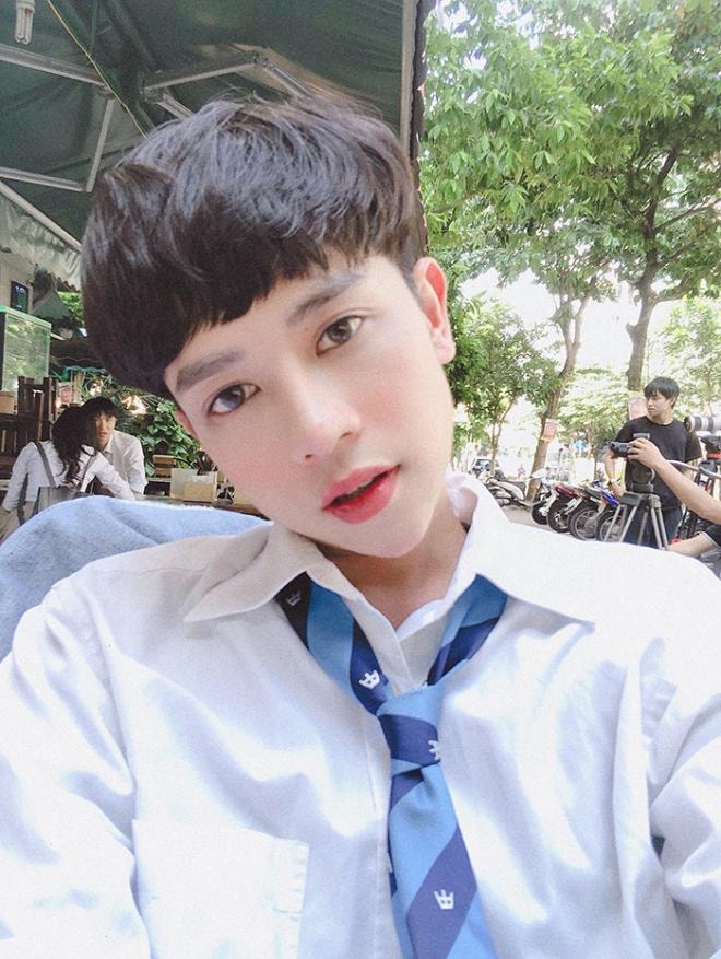 Diễn viên Chiêu Minh: Chàng trai vàng trong làng phim học đường 5