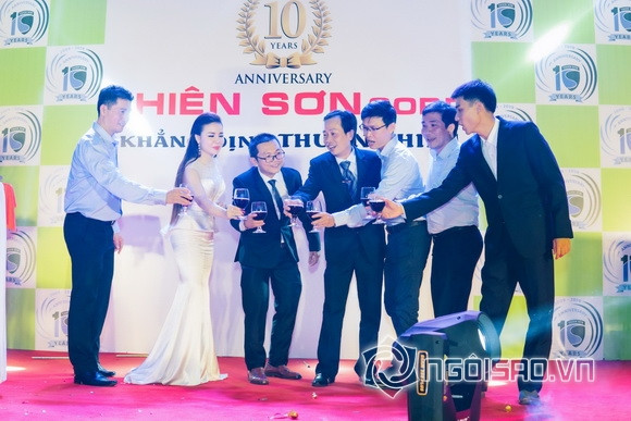 a-hau-doanh-nhan-phan-phuong-810-6-ngoisao.vn-w580-h387 2