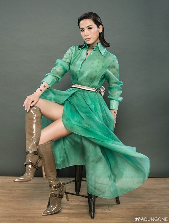 'Dương Quá' Cổ Thiên Lạc và 'Thị hậu vượng phu' xuất hiện đầy tình tứ giữa ồn ào đã đính hôn 5