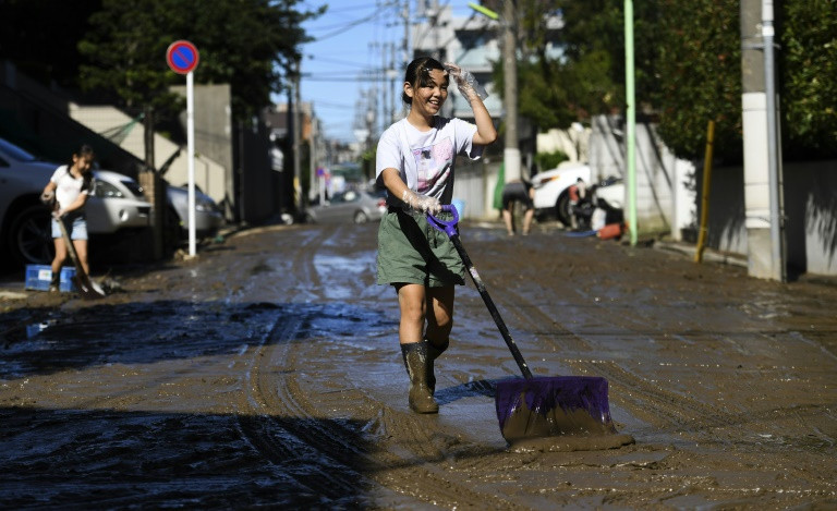 Siêu bão Hagibis Nhật Bản: 14 người chết, công tác giải cứu đang được tiến hành 