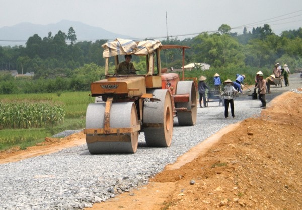  Đầu tư hơn 366.246 tỷ đồng cho giao thông nông thôn