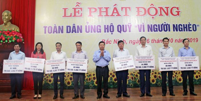 Hơn 15 tỷ đồng ủng hộ  Quỹ “Vì người nghèo” tỉnh Bắc Ninh