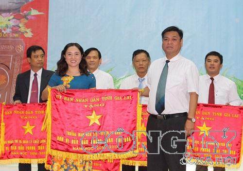BAI MAM NON. ANH 1.jpg