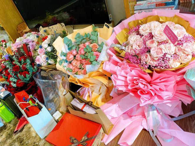 quà sinh nhật Pha Lê 7