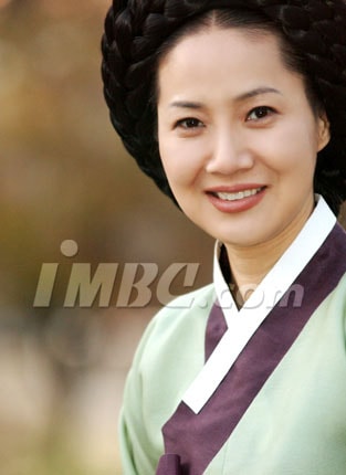 nang-dae-jang-geum-1-ngoisao.vn-w660-h991.jpg 16